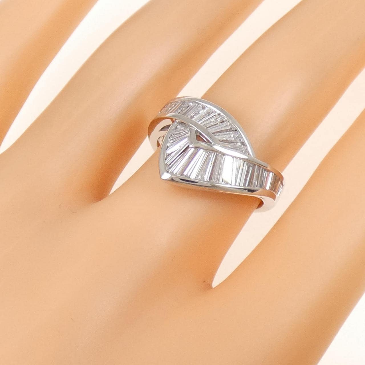 PT900 ダイヤモンド リング 1.55CT