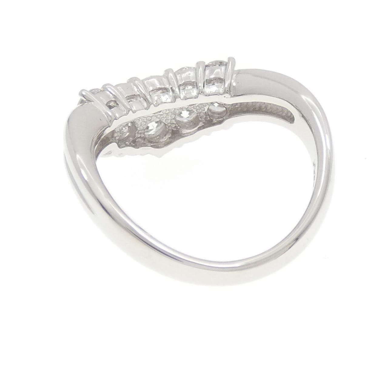 PT900 ダイヤモンド リング 1.00CT