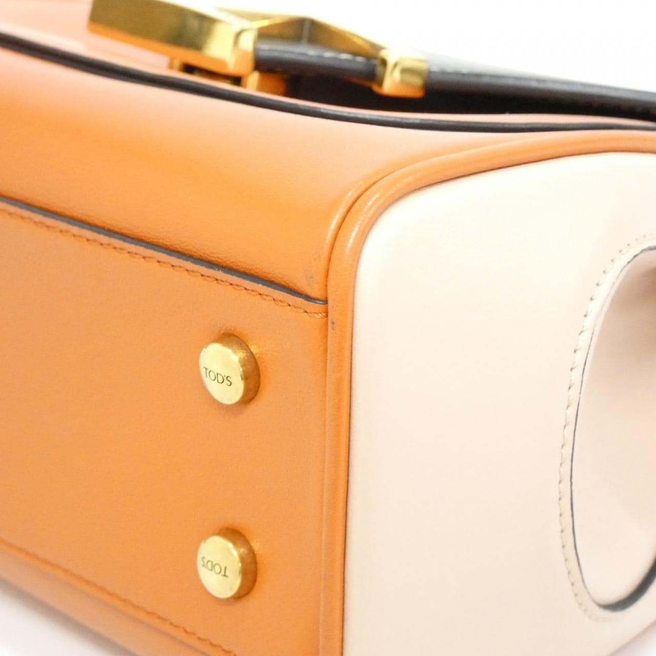 トッズ T TIMELESS XBWTSIJ0000RRR4P86 バッグ