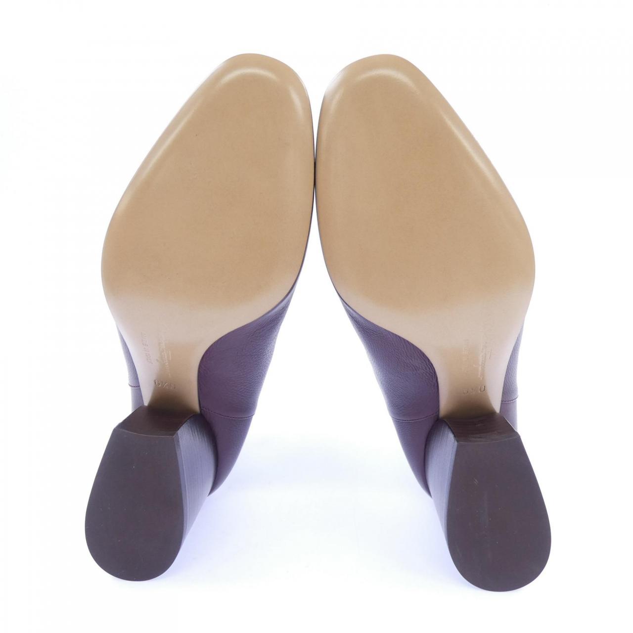 サルヴァトーレフェラガモ SALVATORE FERRAGAMO ブーツ