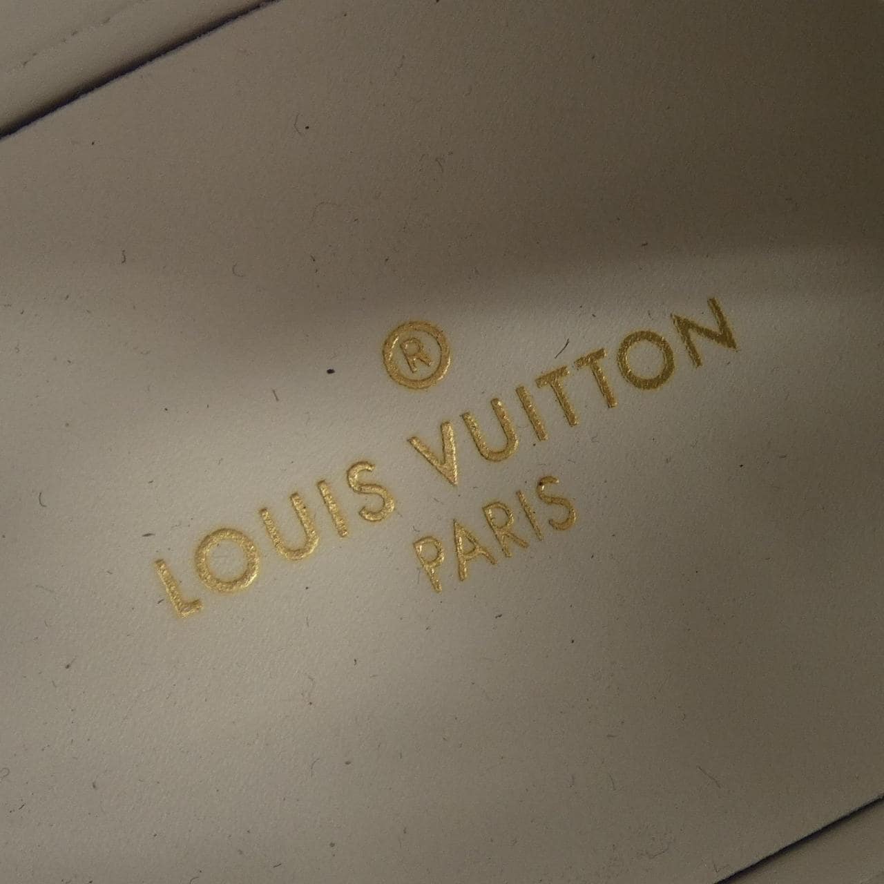 ルイヴィトン LOUIS VUITTON LVスタジアム スニーカー