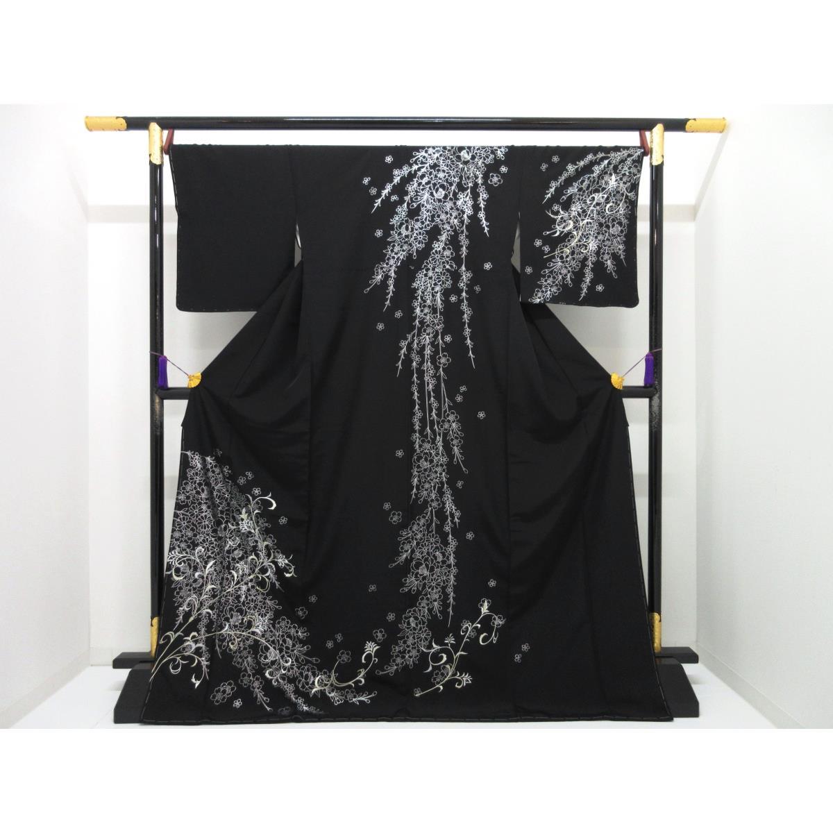 【未使用品】訪問着 銀彩加工刺繍入り