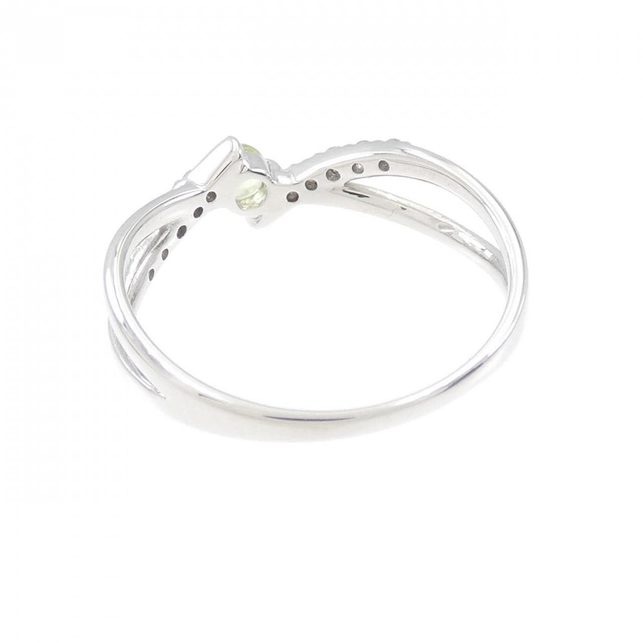 [BRAND NEW] PT Peridot Ring