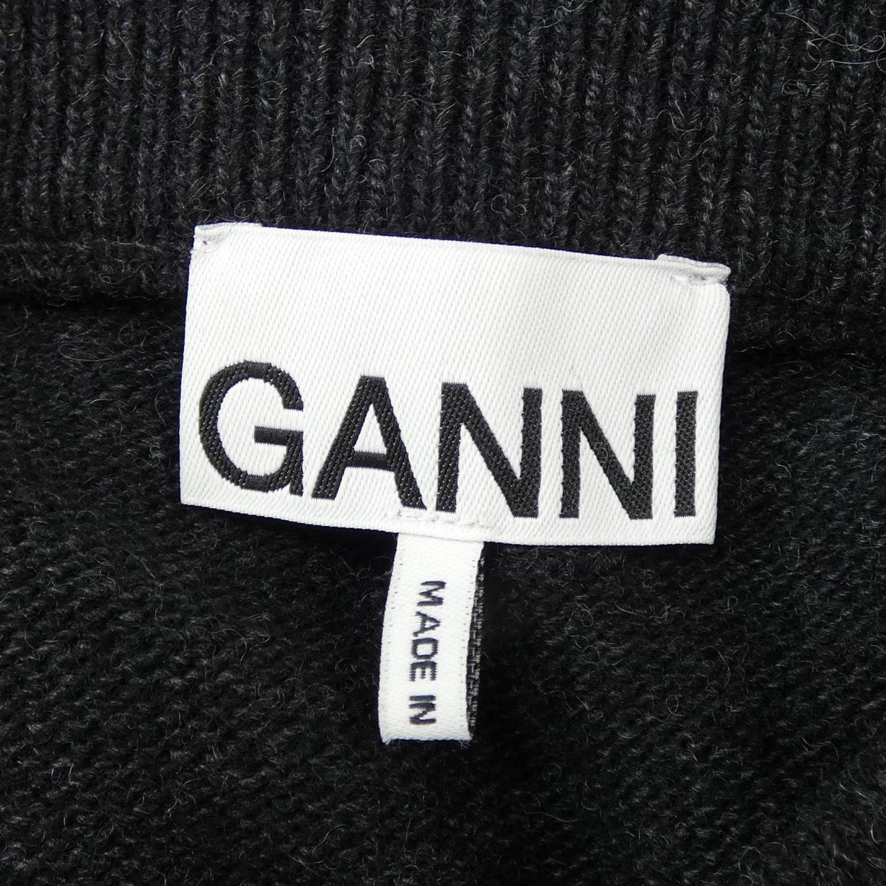 ガニー GANNI ベスト