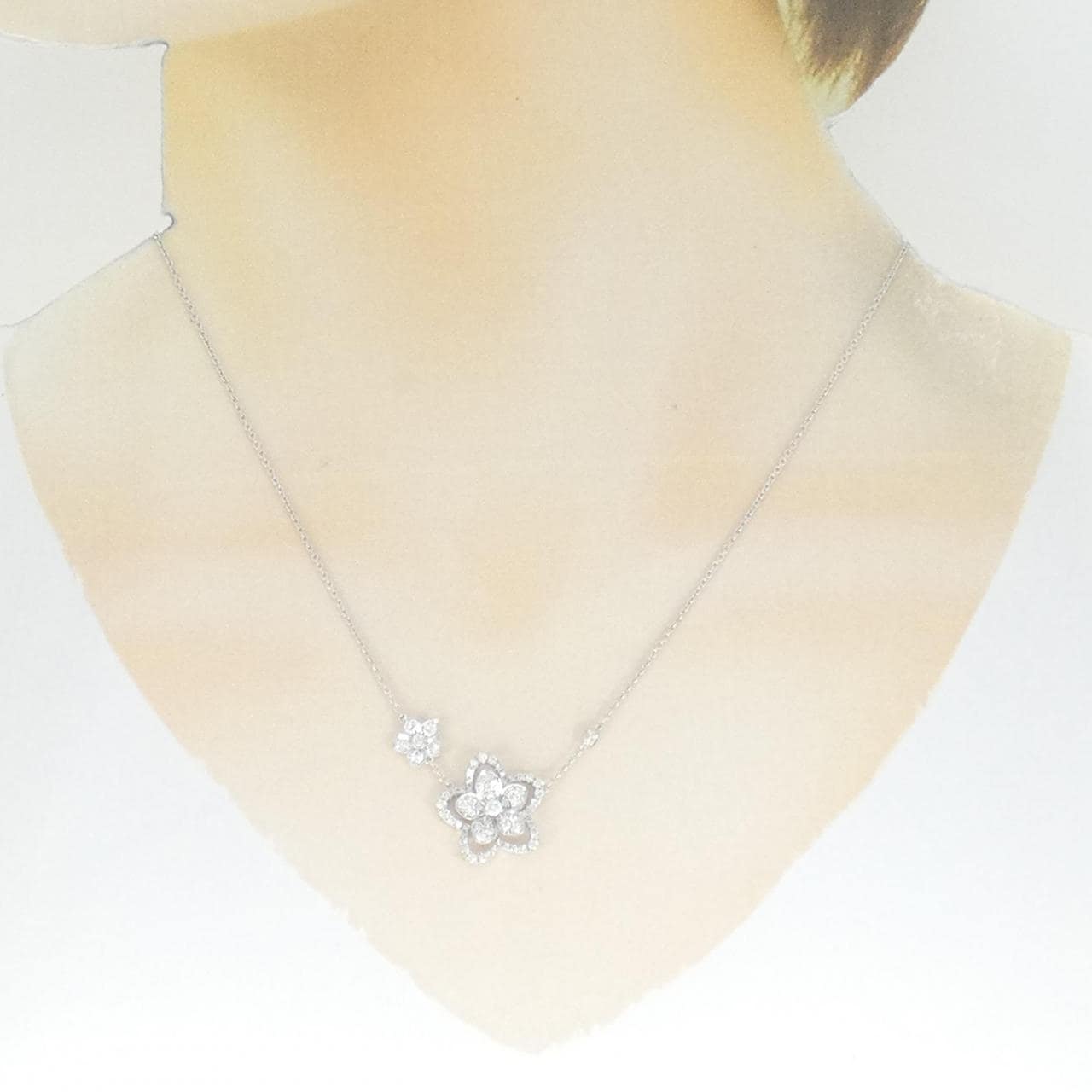 Graff Wildflowers Double Diamond Necklace