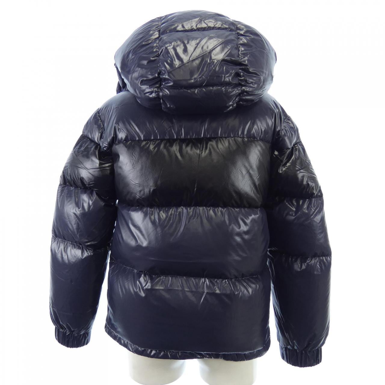 モンクレール MONCLER ダウンジャケット