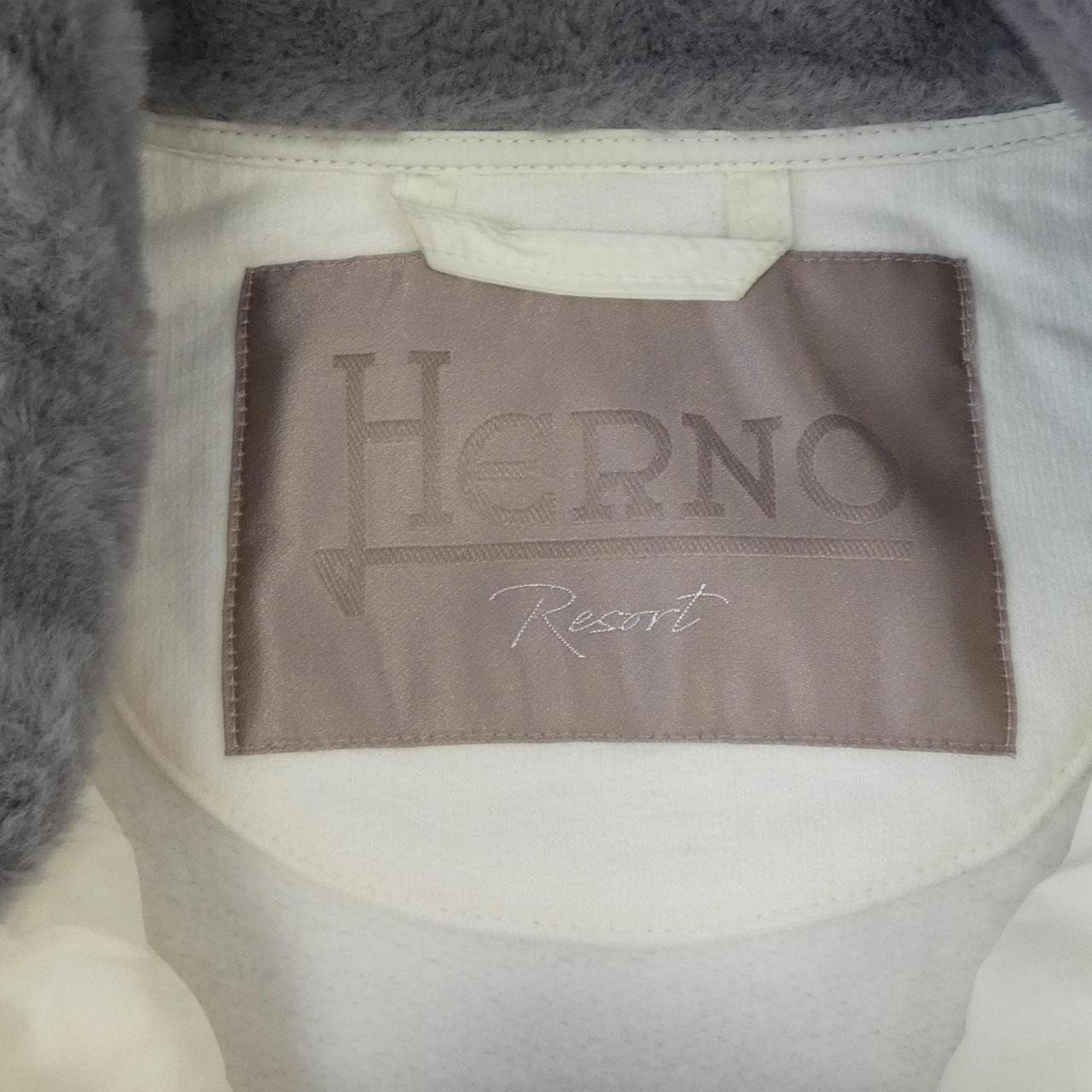 ヘルノ Herno JP002UR-50011 ダウンジャケット