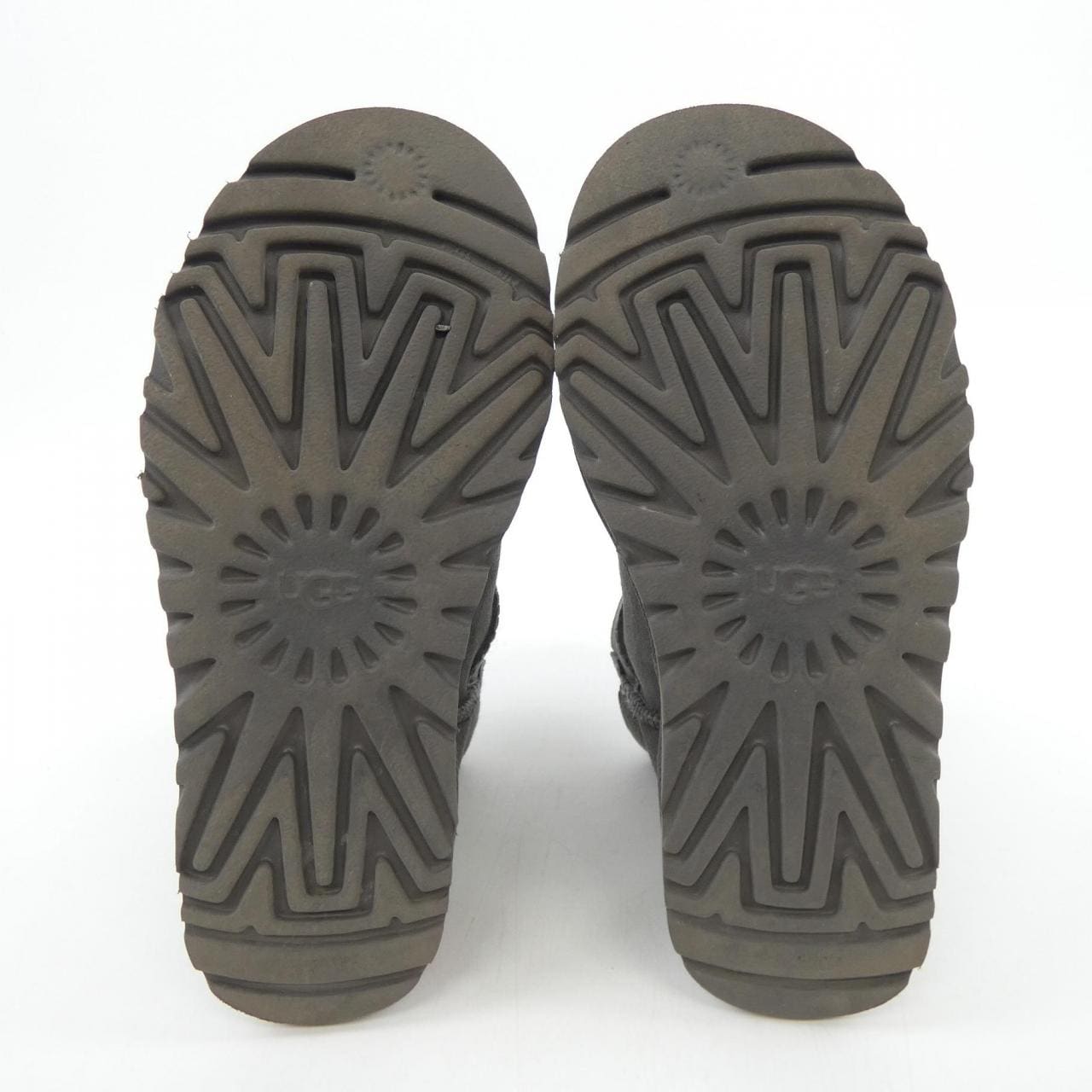 アグ UGG ブーツ