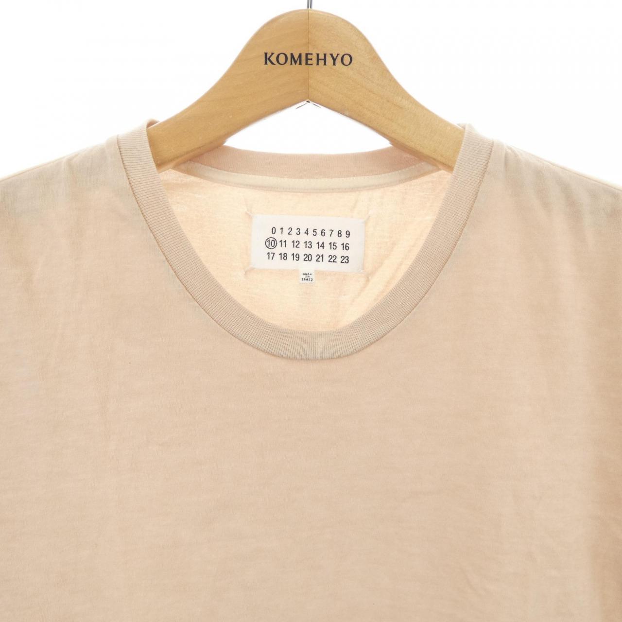 メゾンマルジェラ Maison Margiela Tシャツ