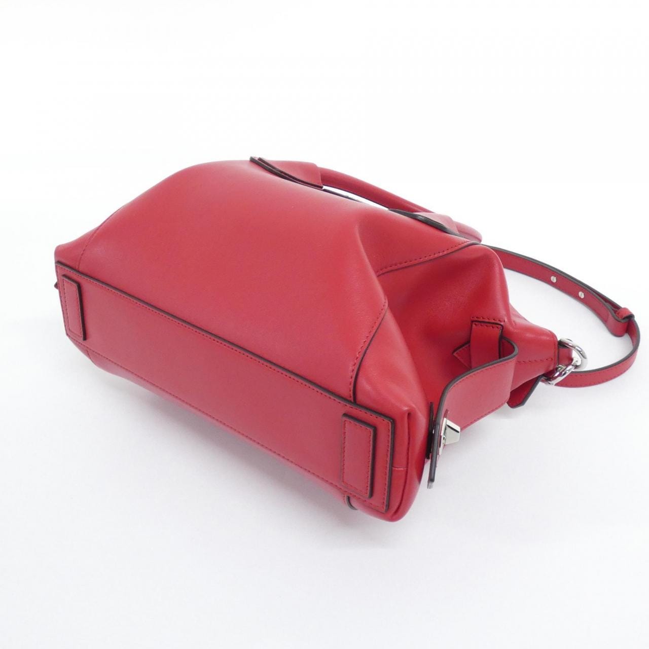 ジバンシー アンティゴナ ソフト BB50F3B0WD バッグ