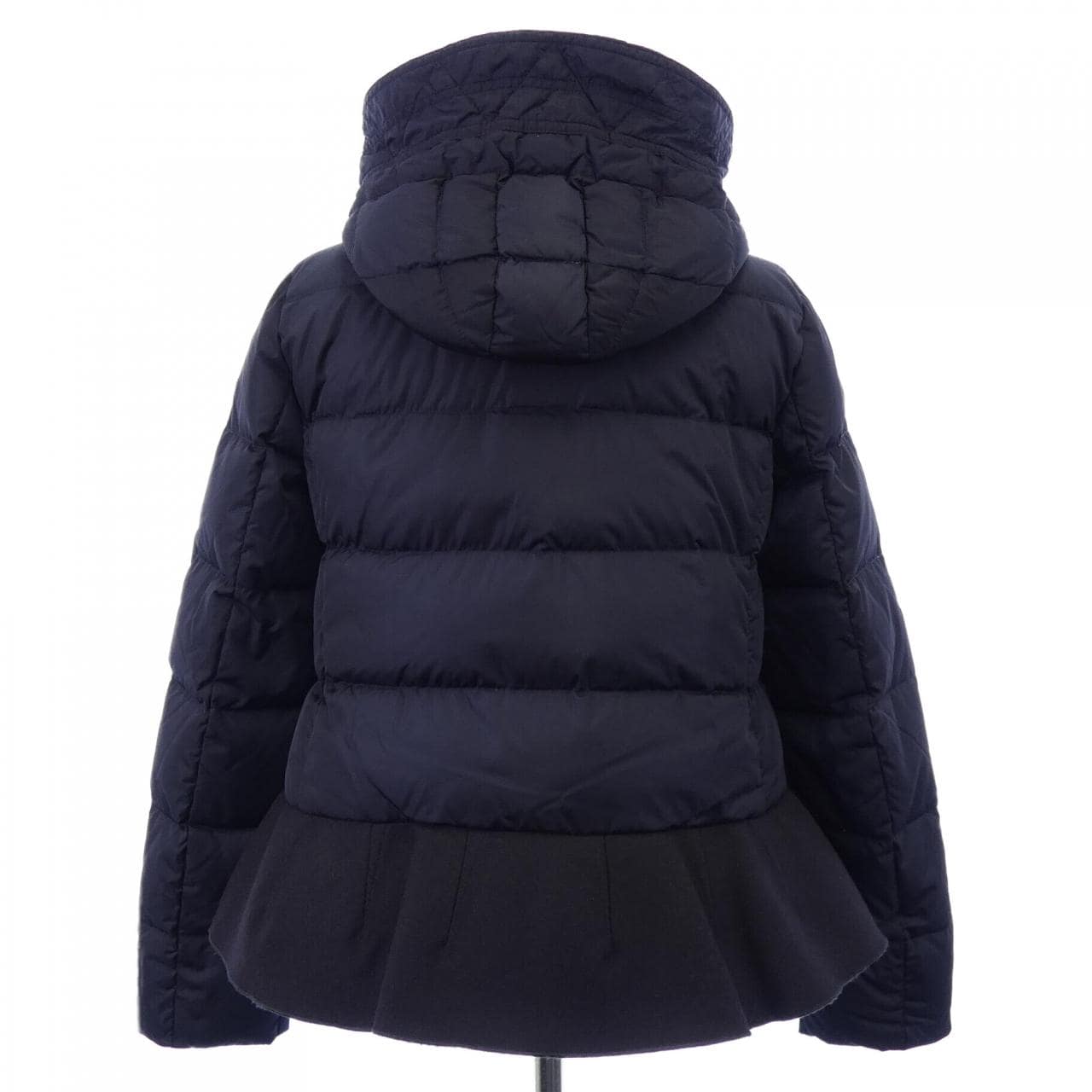 モンクレール MONCLER NESEA ダウンジャケット
