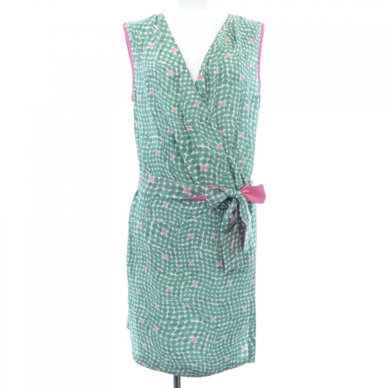 イブルース I BLUES トップス