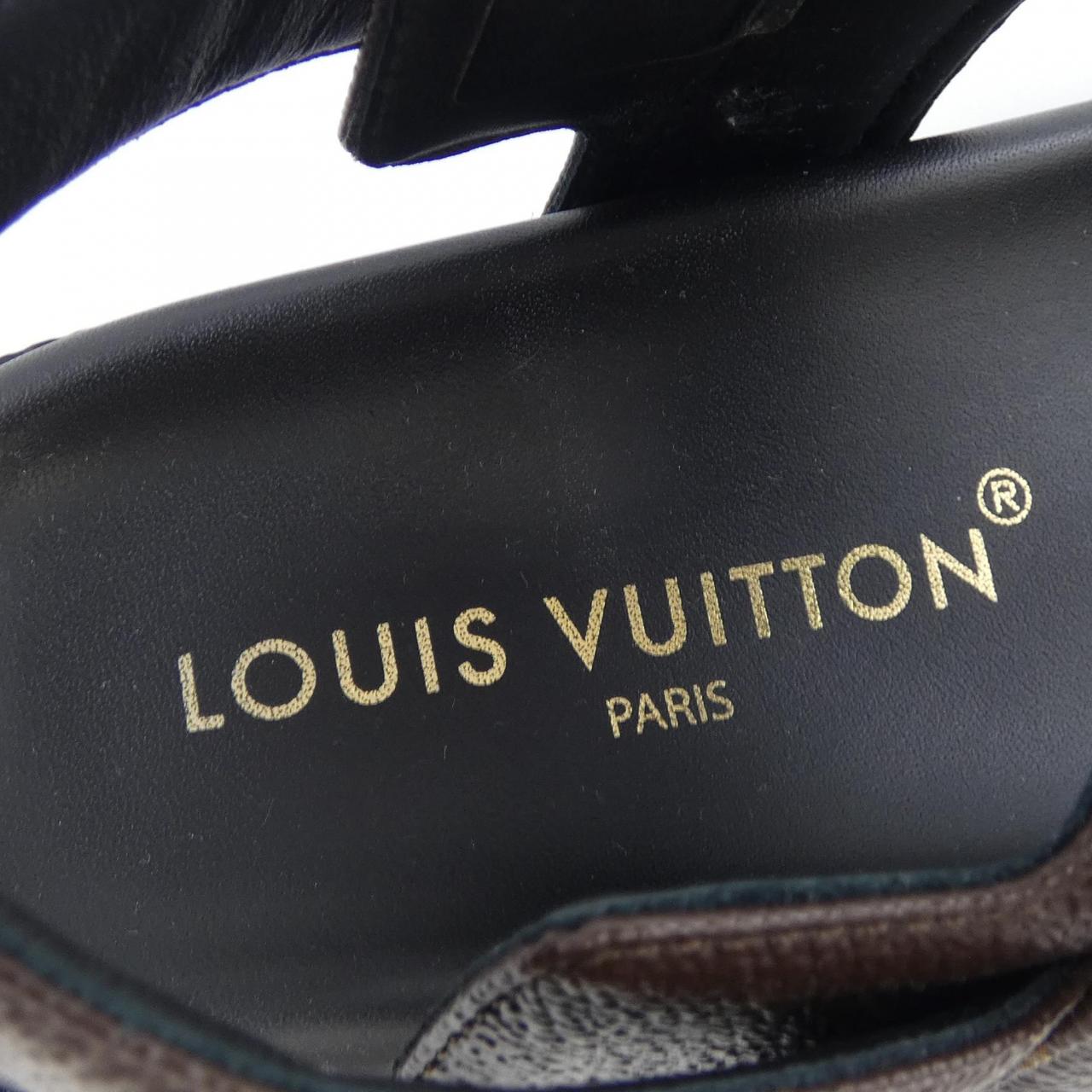 ルイヴィトン LOUIS VUITTON サンダル