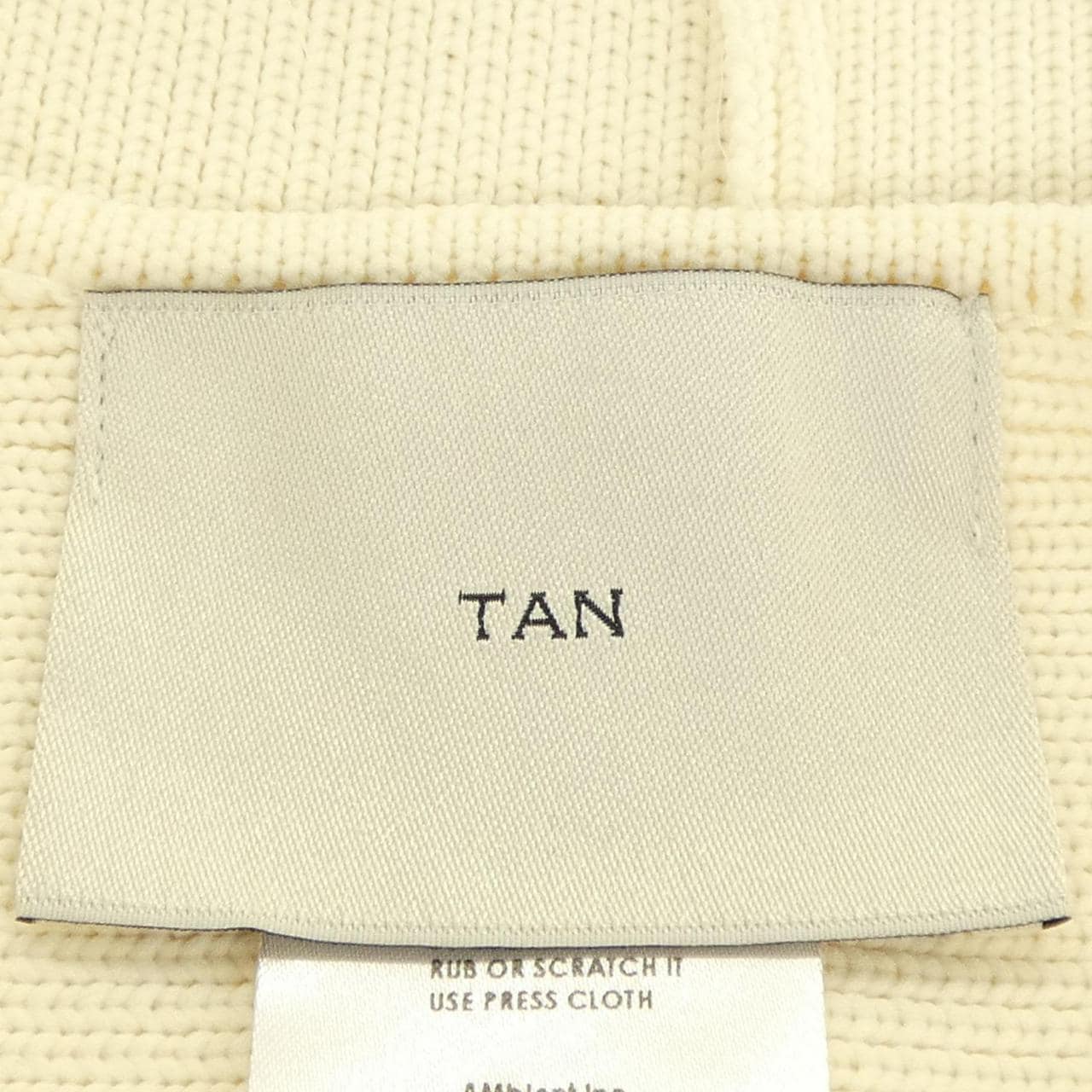 タン TAN TN23SS020 トップス