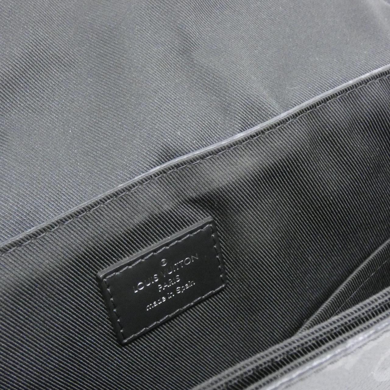 ルイヴィトン モノグラム エクリプス ディストリクト PM M44000 ショルダーバッグ