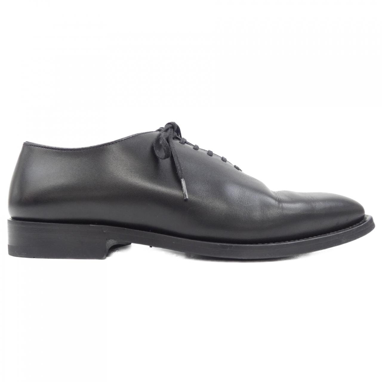 FERRAGAMO鞋