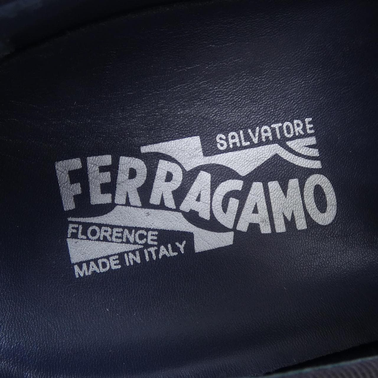 サルヴァトーレフェラガモ SALVATORE FERRAGAMO スニーカー