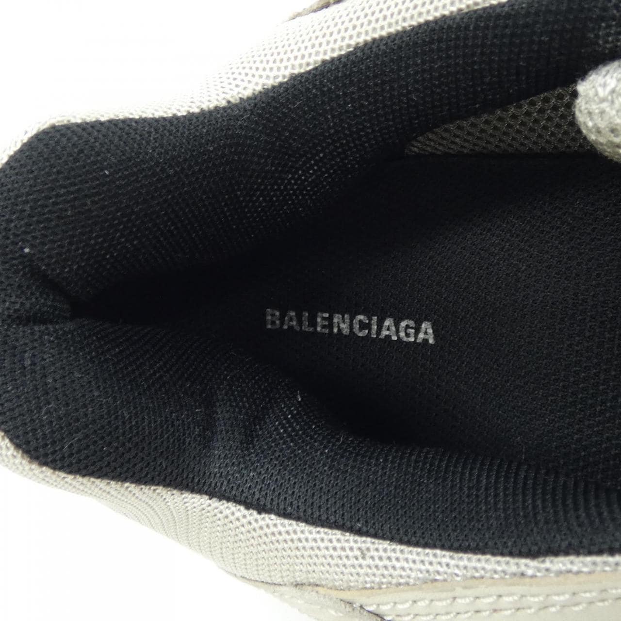 バレンシアガ BALENCIAGA TRIPLE S 536737 スニーカー