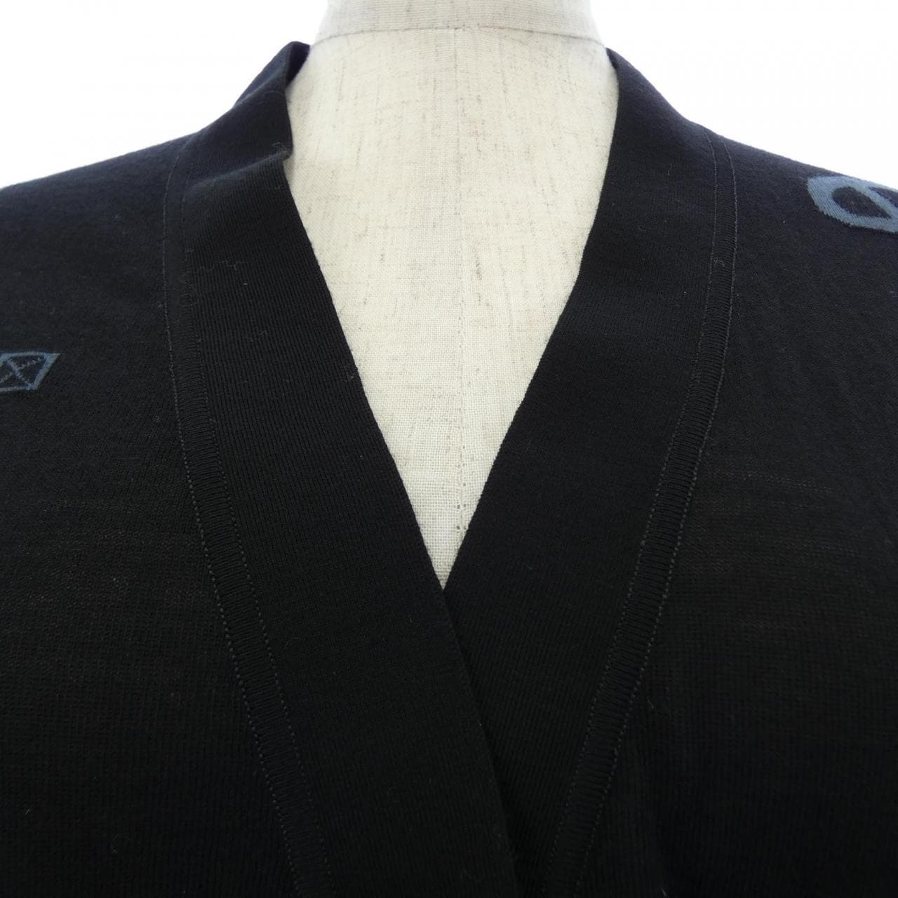 エルメス HERMES キャンディリブリスバンダナ 5H2729D3 カーディガン