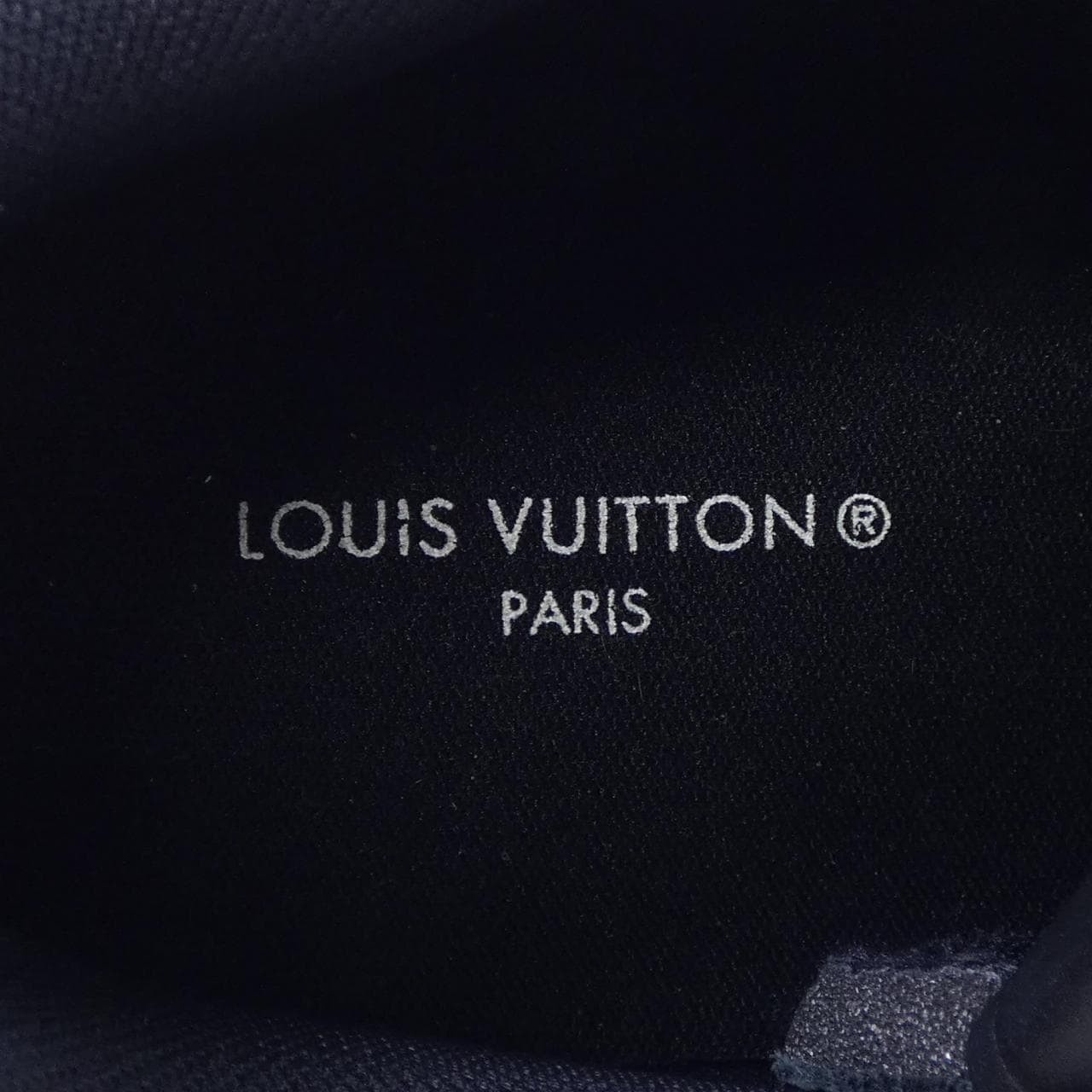 ルイヴィトン LOUIS VUITTON スニーカー