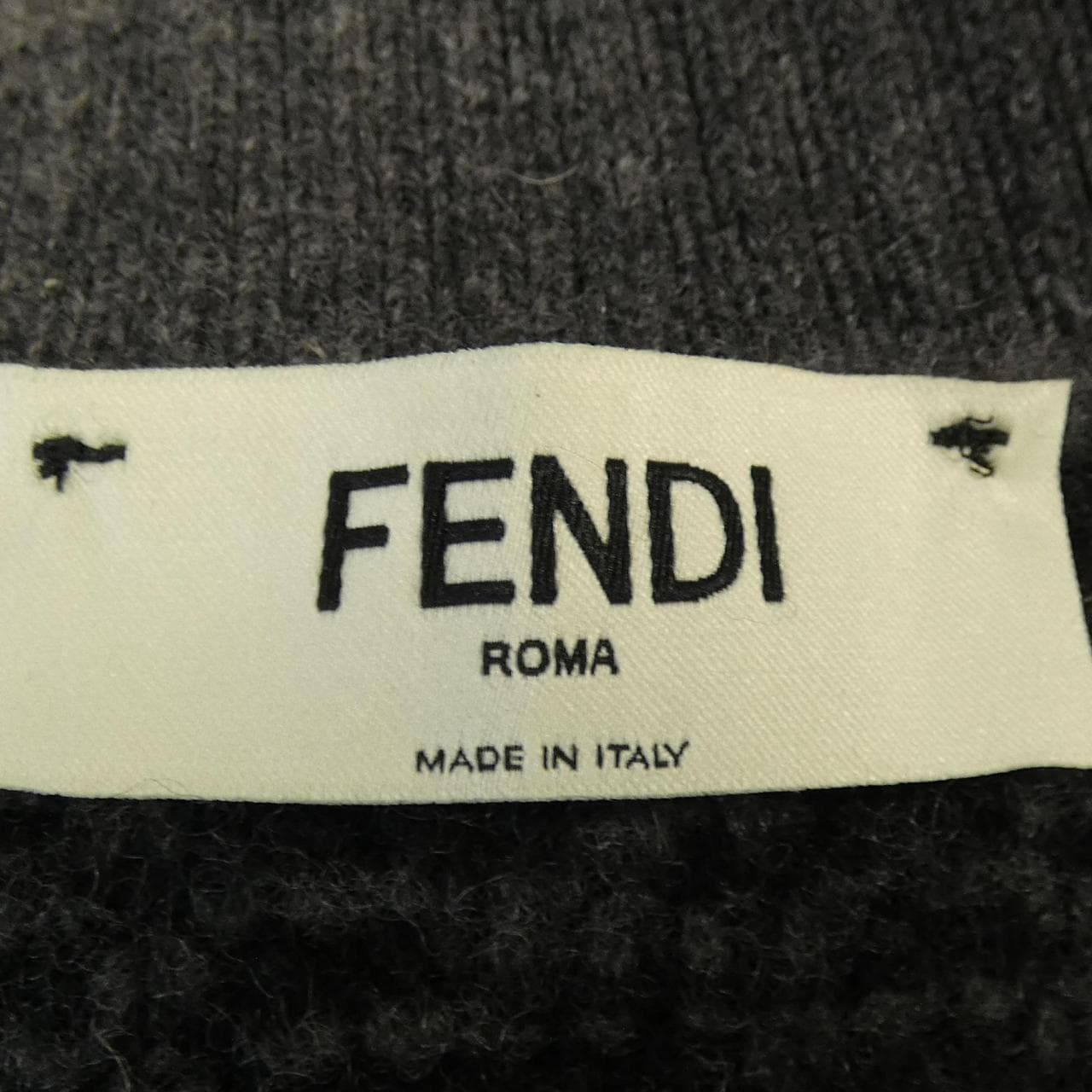 フェンディ FENDI FZ950 カーディガン