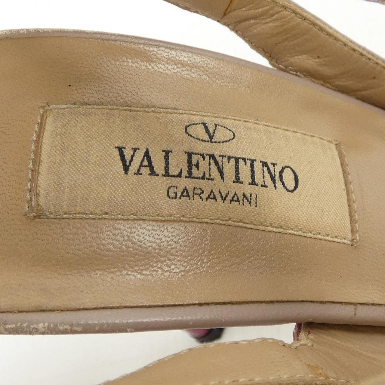 ヴァレンティノガラヴァーニ VALENTINO GARAVANI パンプス