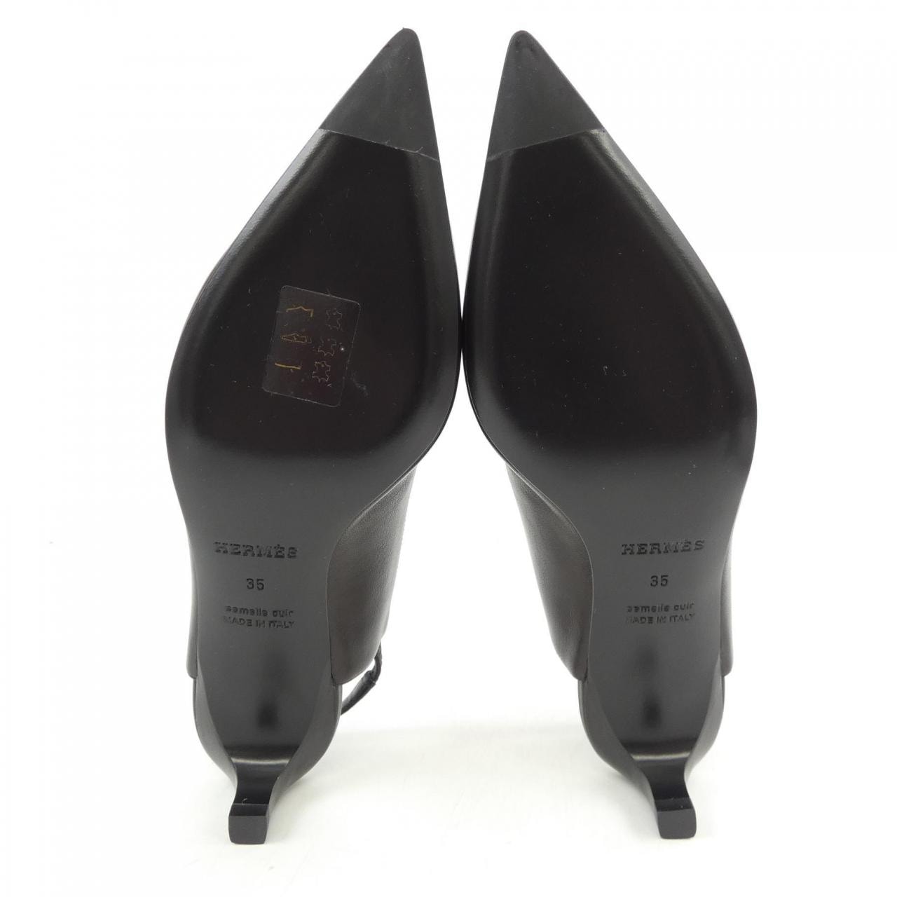 エルメス HERMES ラヴァ-　ケリーバックル 252121Z パンプス