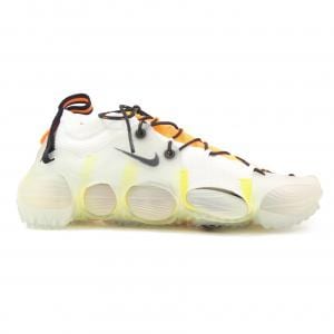 ナイキ NIKE スニーカー