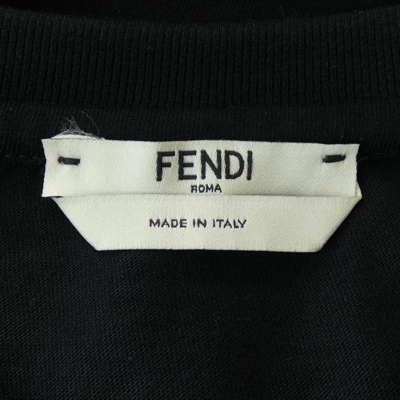 フェンディ FENDI FS7160 A7WG Tシャツ