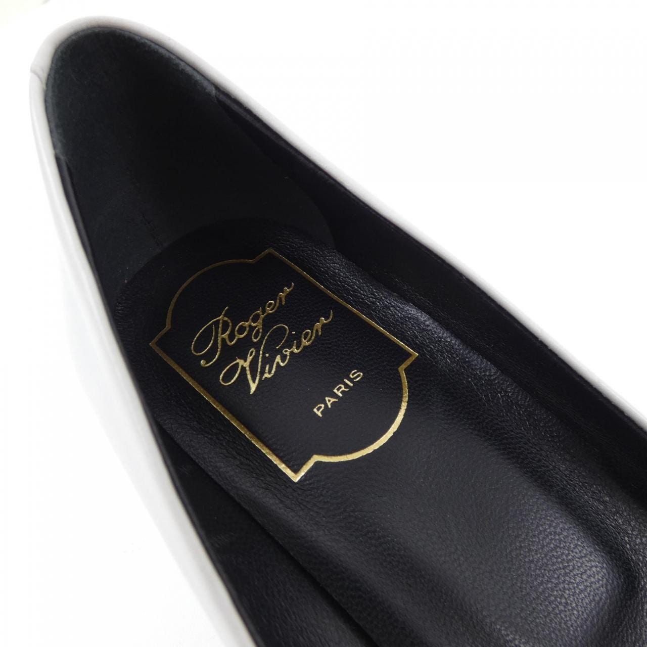 ロジェヴィヴィエ ROGER VIVIER パンプス