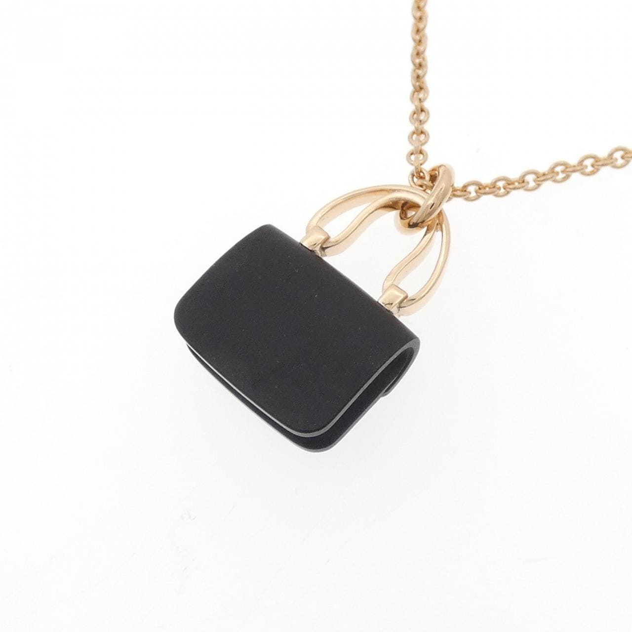 エルメス コンスタンス ネックレス