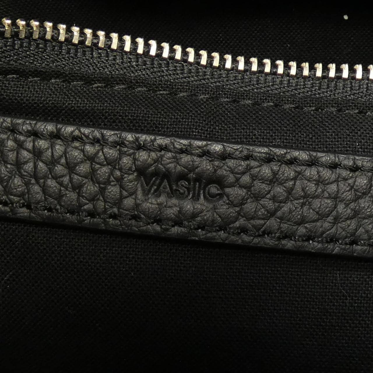 ヴァジック VASIC BOND BAG