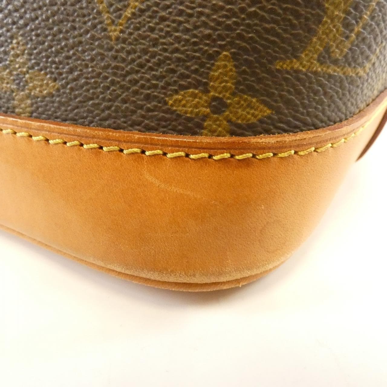 ルイヴィトン モノグラム アルマ PM M51130 バッグ