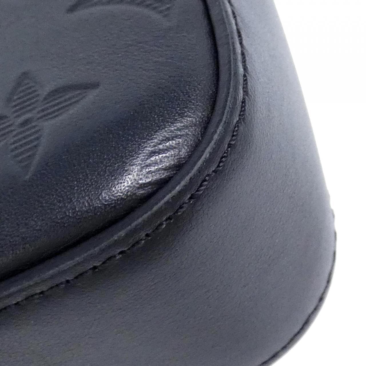 ルイヴィトン モノグラム シャドウ デュオ メッセンジャー M69827 ショルダーバッグ