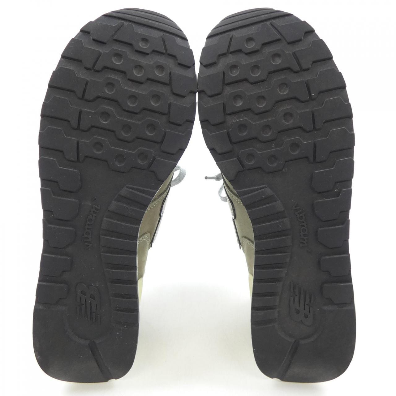 新百伦NEW BALANCE运动鞋