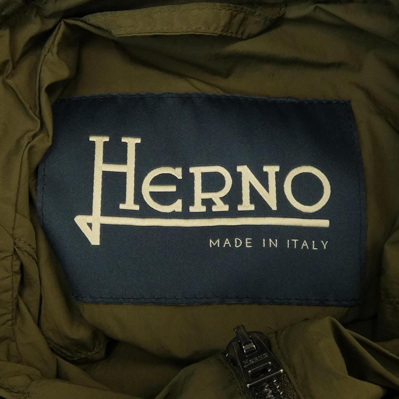 ヘルノ Herno GI000419U ブルゾン