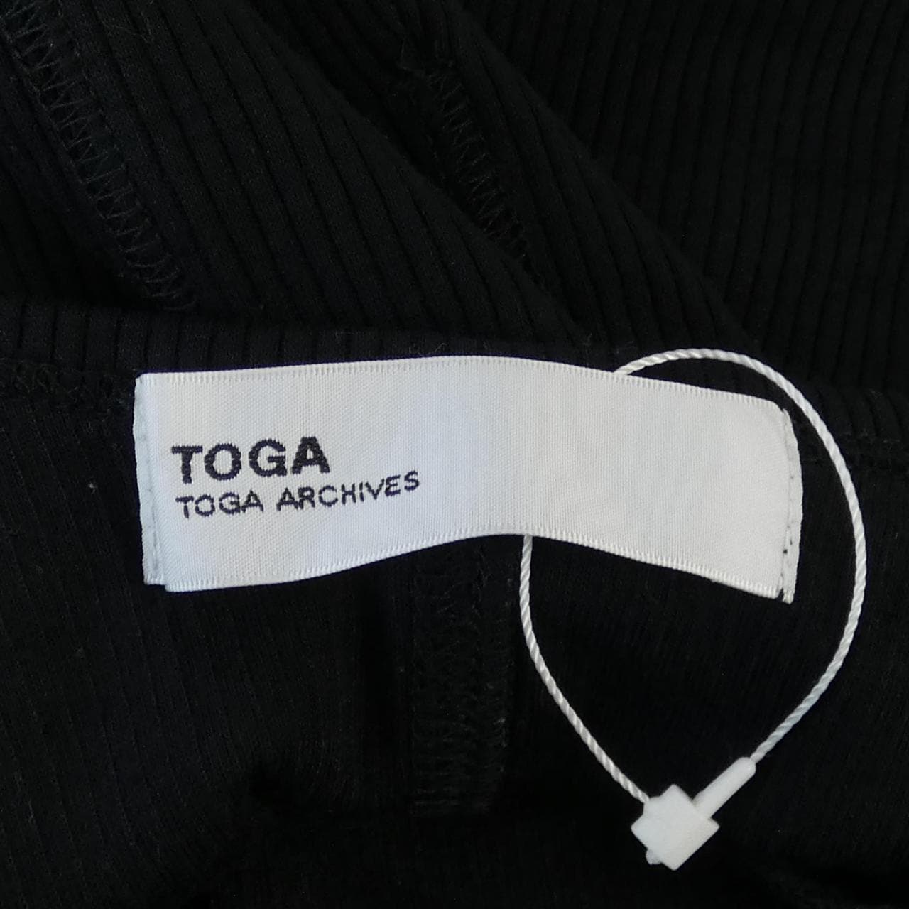 トーガ TOGA トップス