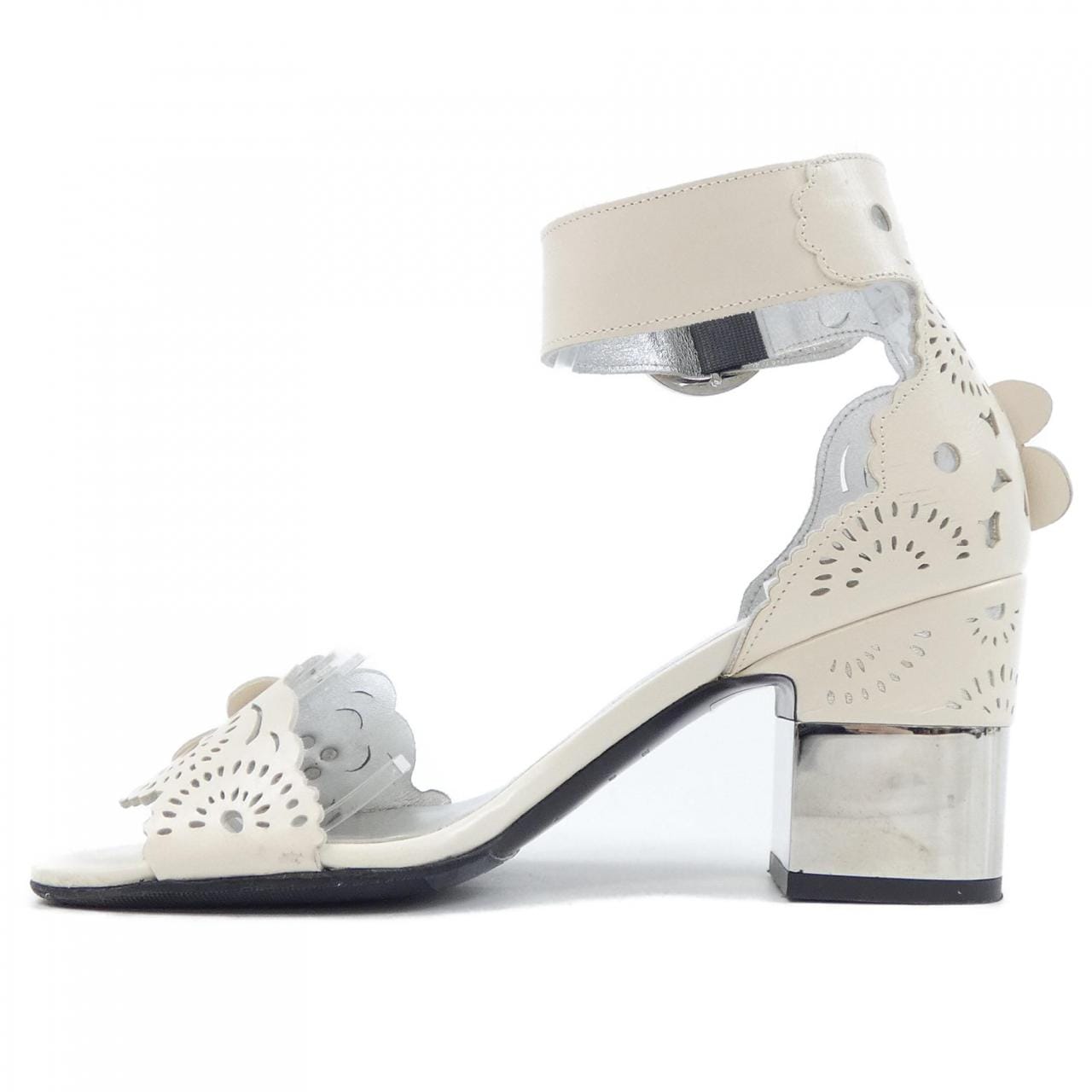 ロジェヴィヴィエ ROGER VIVIER サンダル