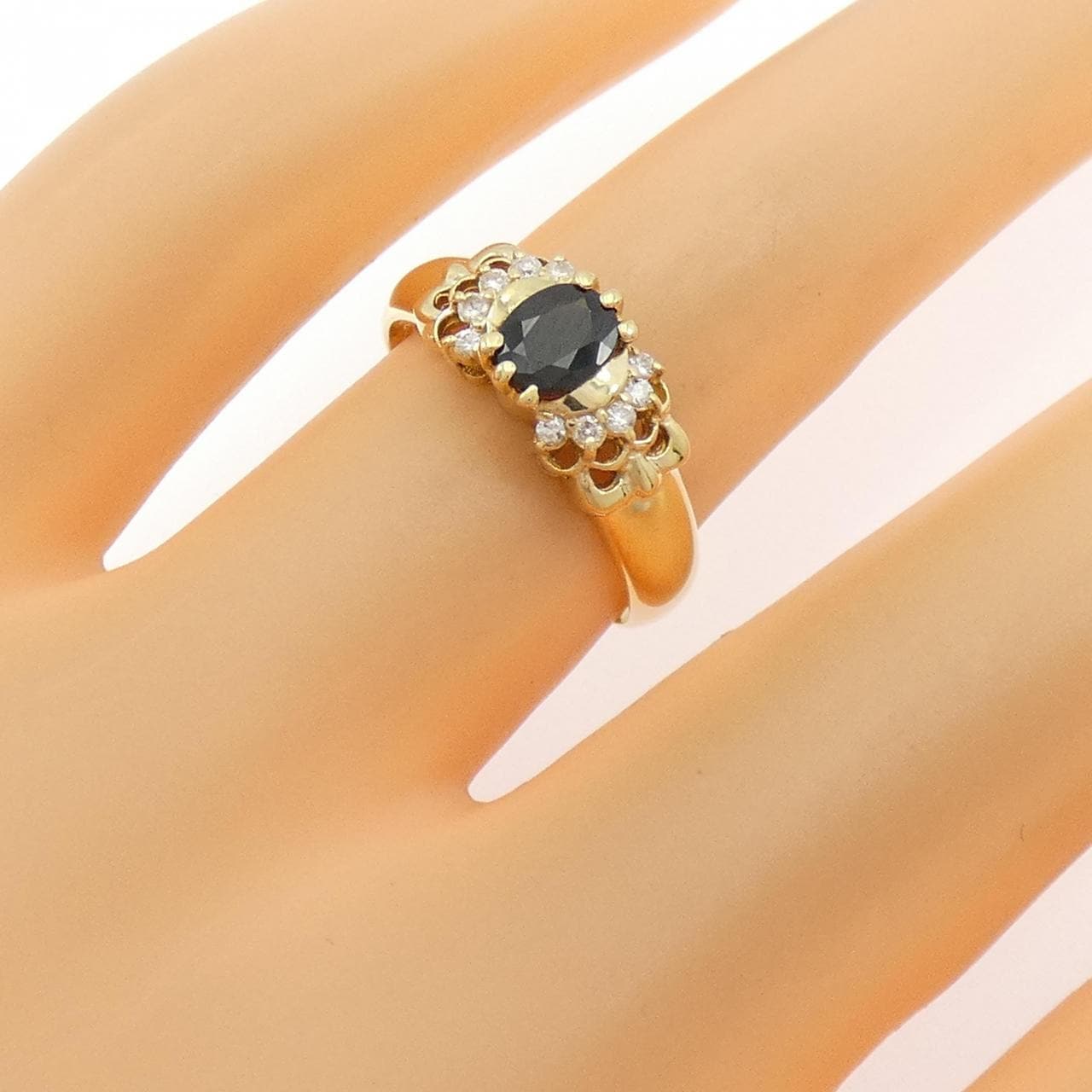 K18YG サファイヤ リング 0.56CT