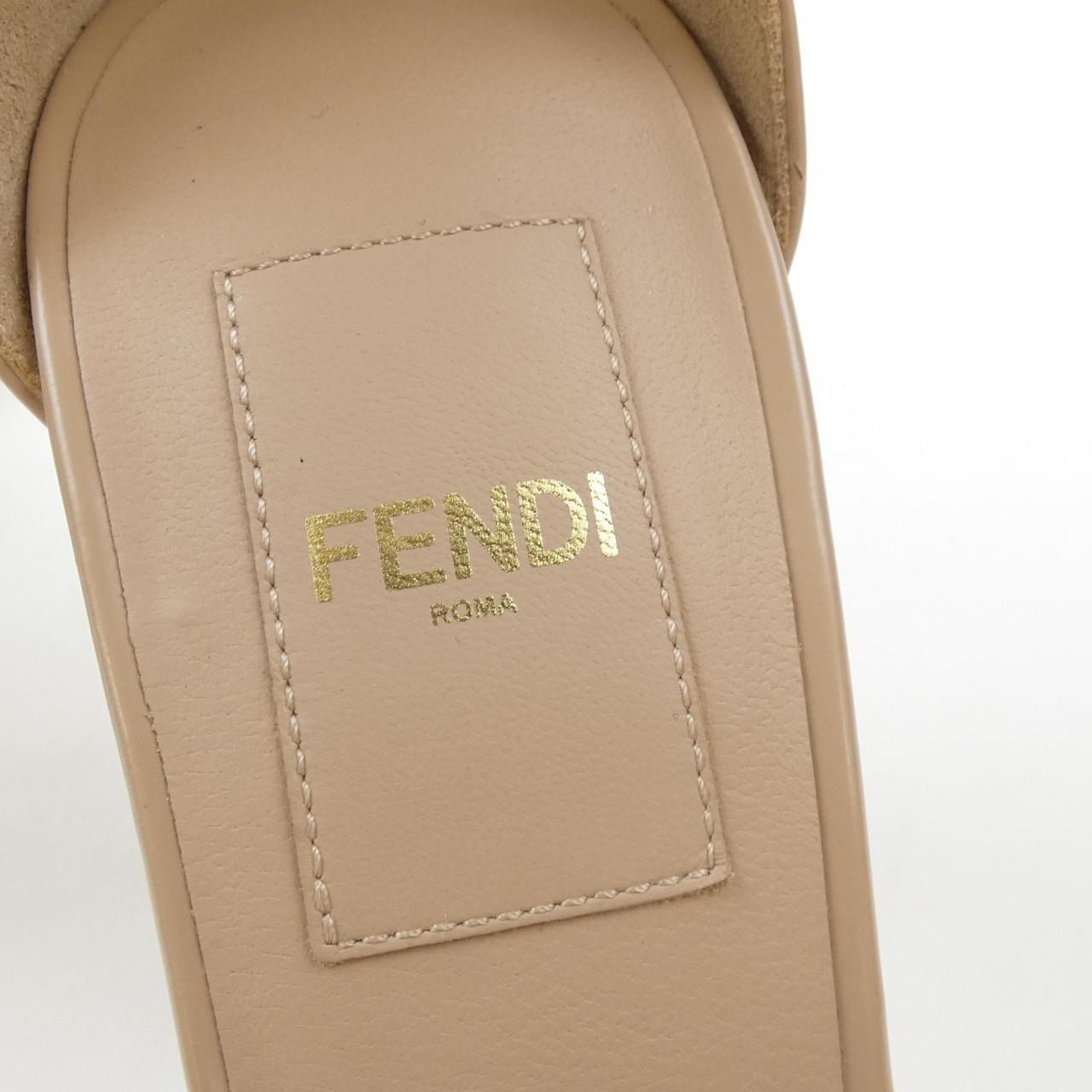 フェンディ FENDI サンダル