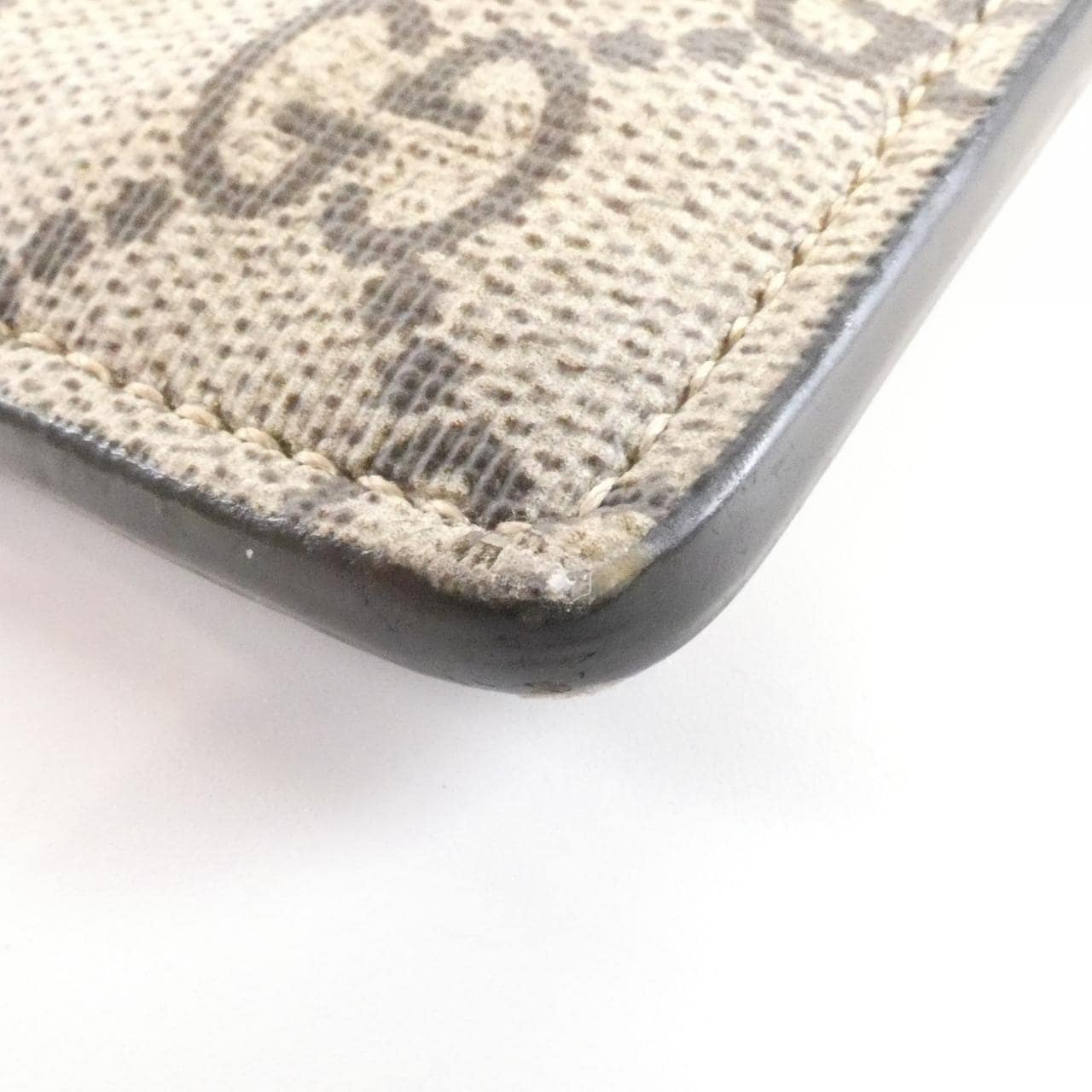 Gucci 473904 GZN1N包