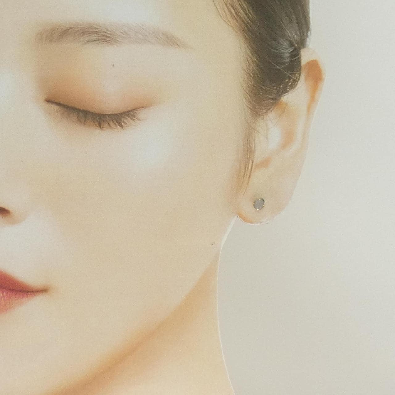 【新品】K18YG ムーンストーン ピアス