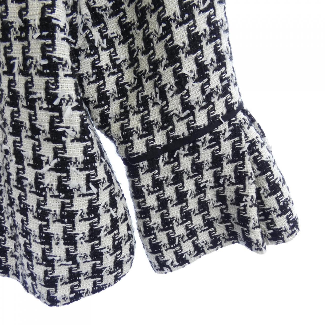 トゥービーシック TO BE CHIC ジャケット