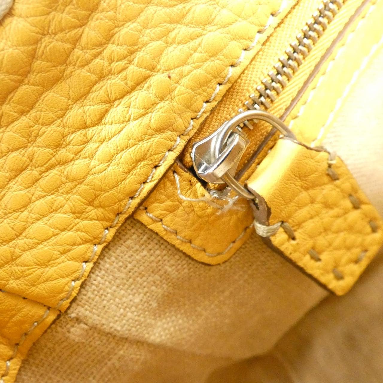 フェンディ SELLERIA 8BR486 NDU バッグ