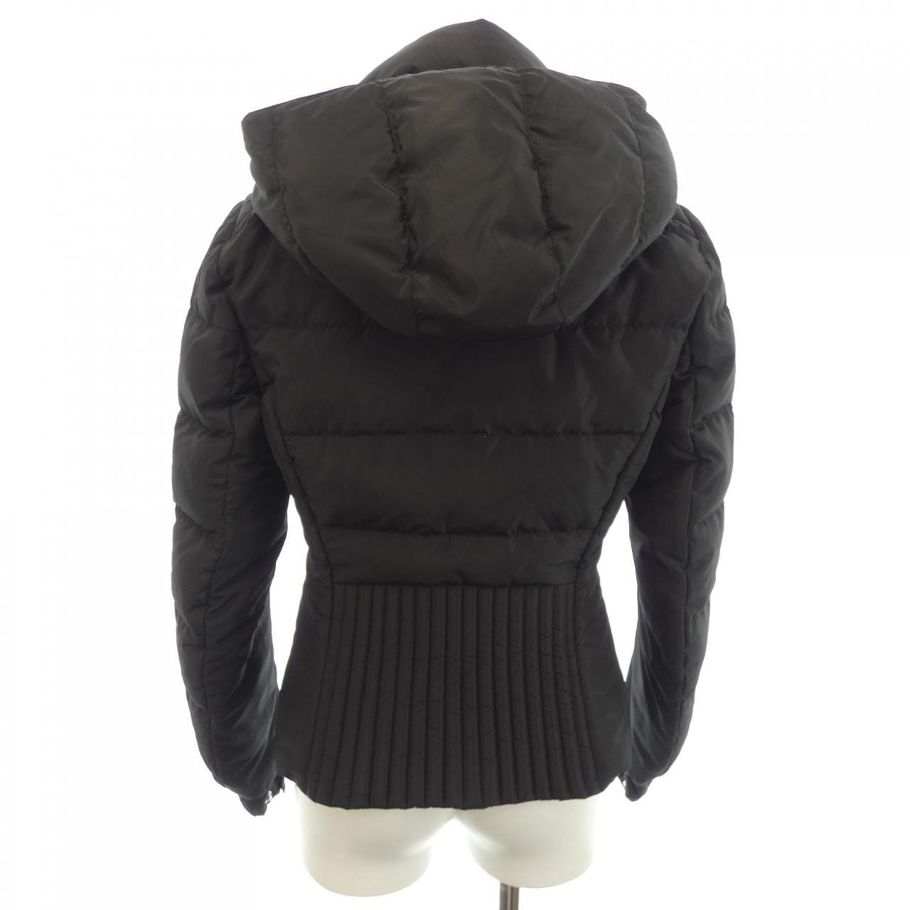 プラダ PRADA トライアングルロゴ 29X544 R182 1060 ダウンジャケット