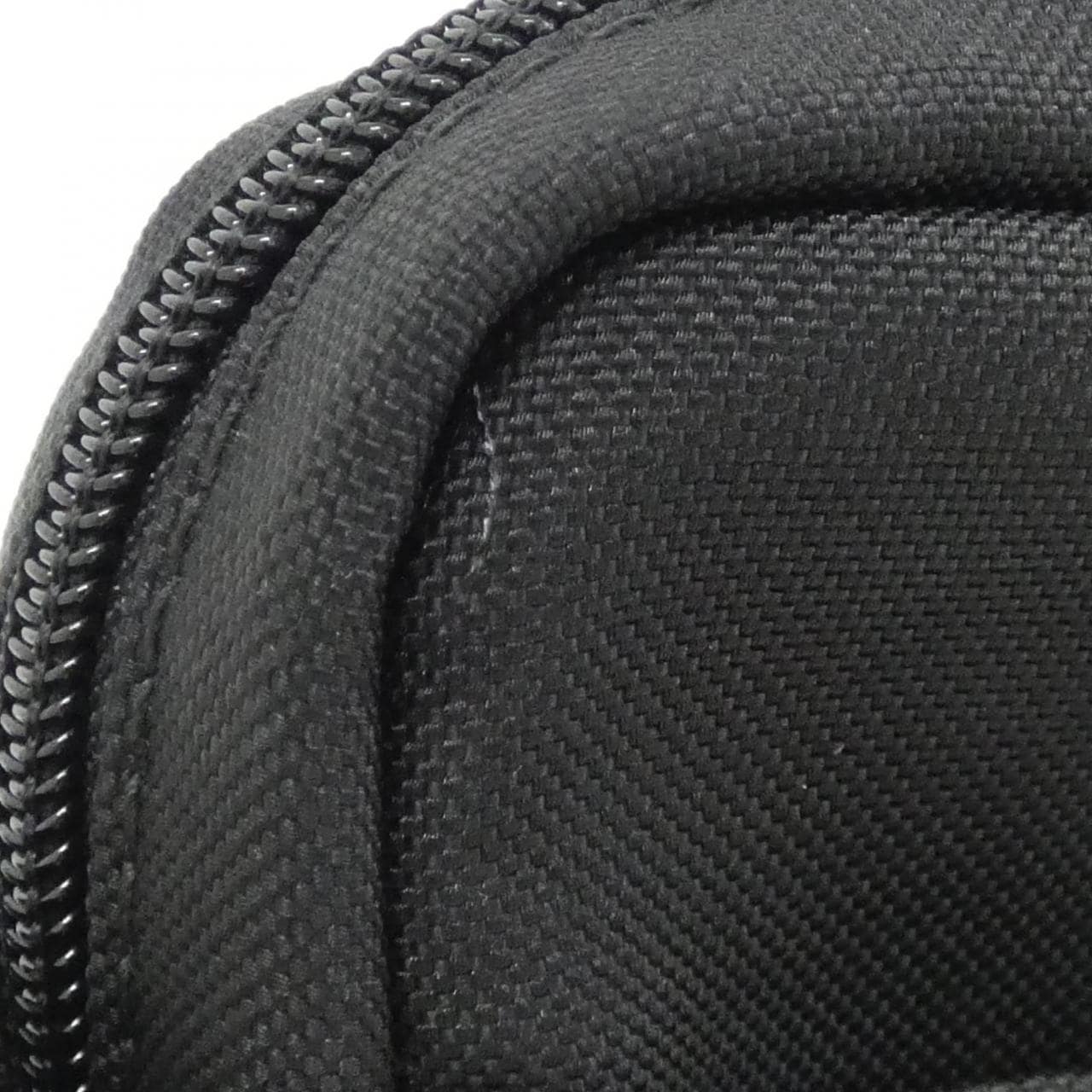 バレンシアガ スポーツ スモール メッセンジャー バッグ 638657 2HFNX バッグ
