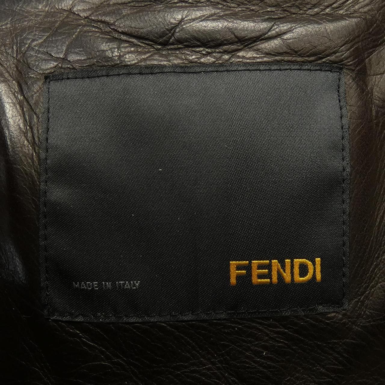 フェンディ FENDI FPG168 K96 レザージャケット