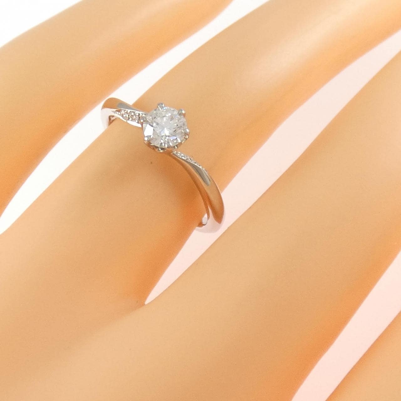PT950 ダイヤモンド リング 0.327CT F VVS2 3EXT H&C
