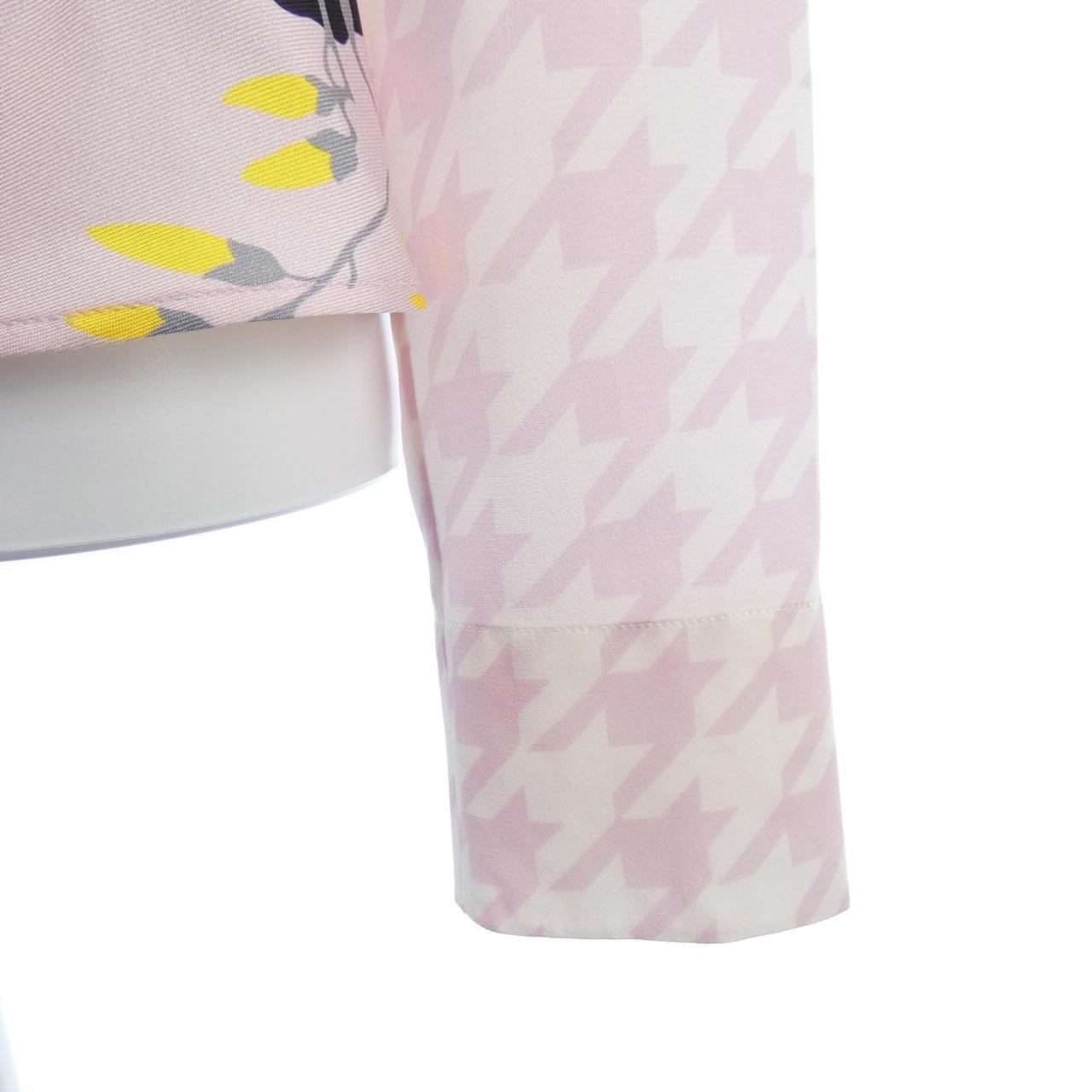 サルヴァトーレフェラガモ SALVATORE FERRAGAMO 13E278 シャツ