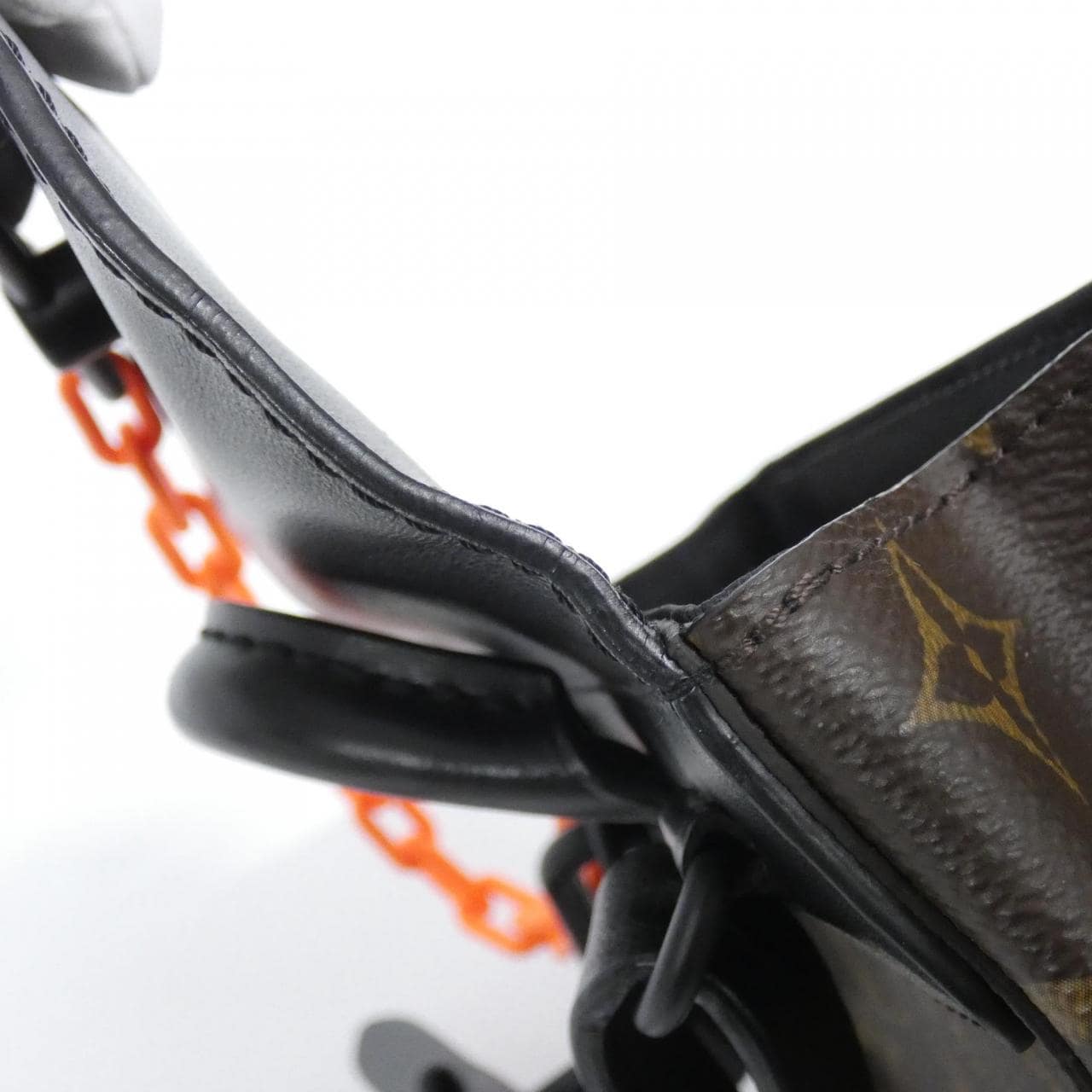 ルイヴィトン モノグラム(LVフレンズ) スティーマーXS M80327 ショルダーバッグ